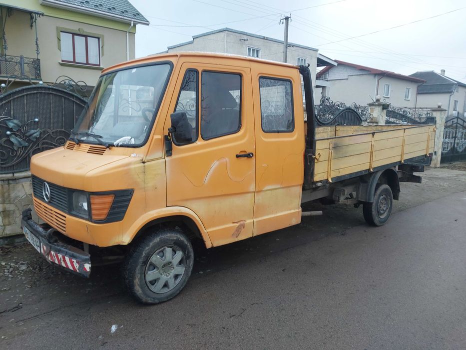 Авто Mercedes 316