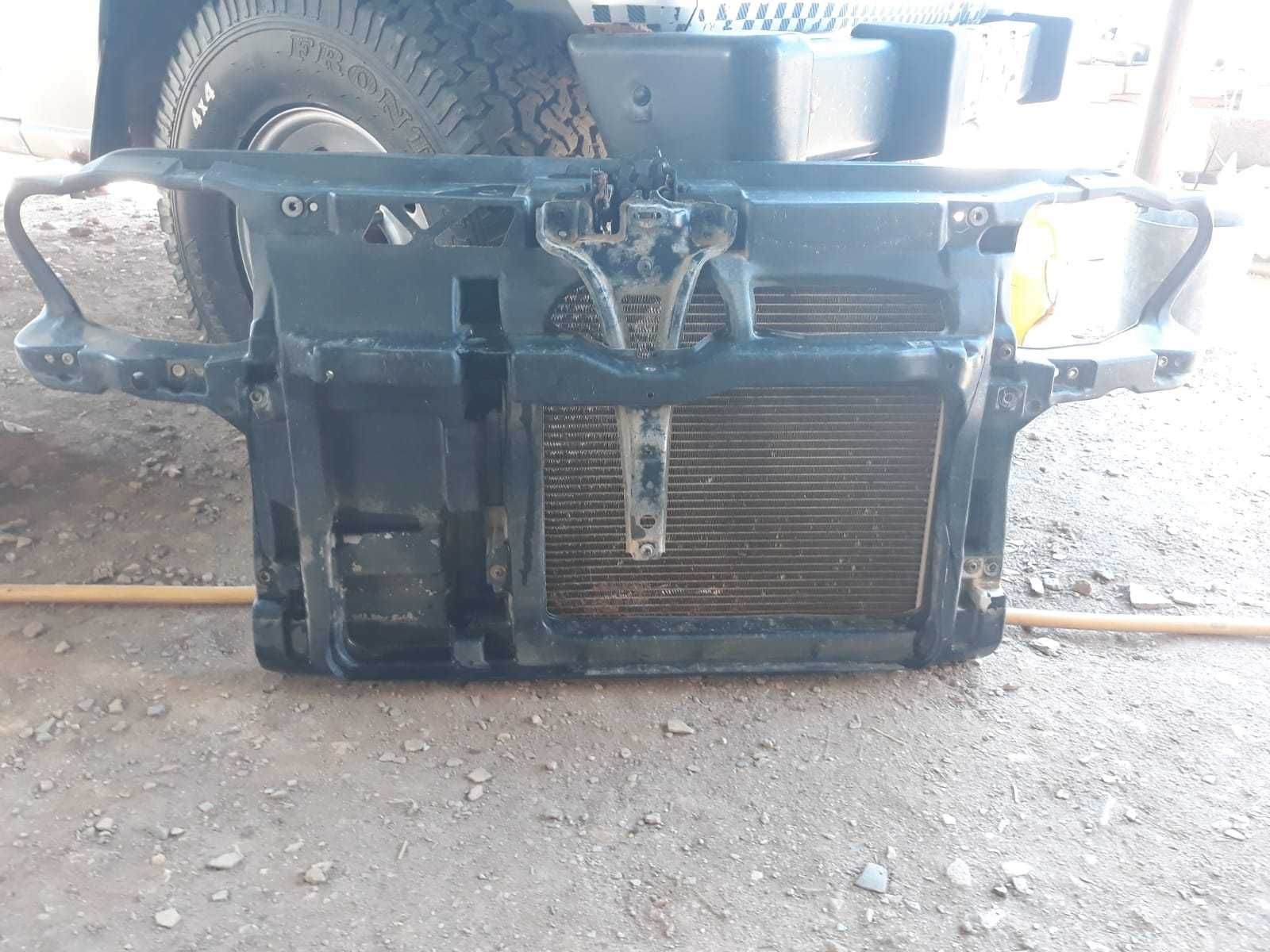 Frente com radiador para Golf 4