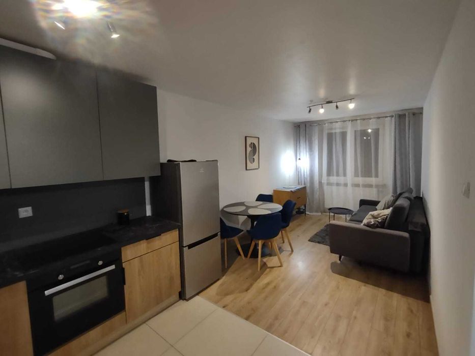 Wynajmę dwupokojowe mieszkanie z balkonem na Tarninowie