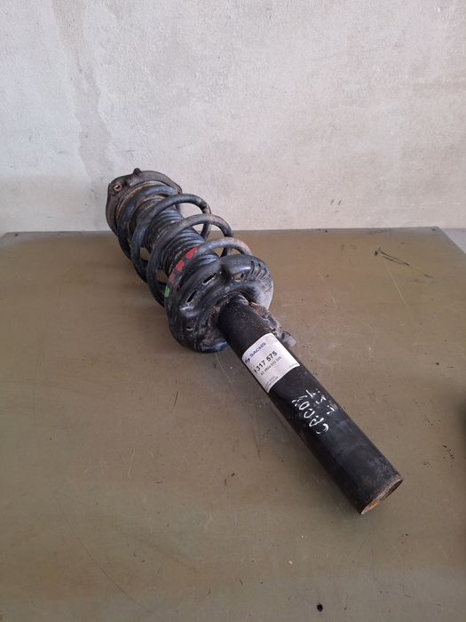 Amortyzator sprężyna przód VW Caddy 04-16r tdi