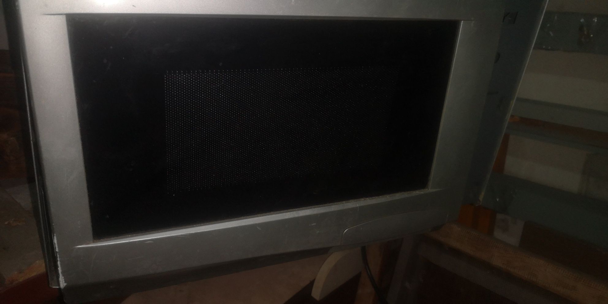 Микроволновка Panasonic NN-ST337M