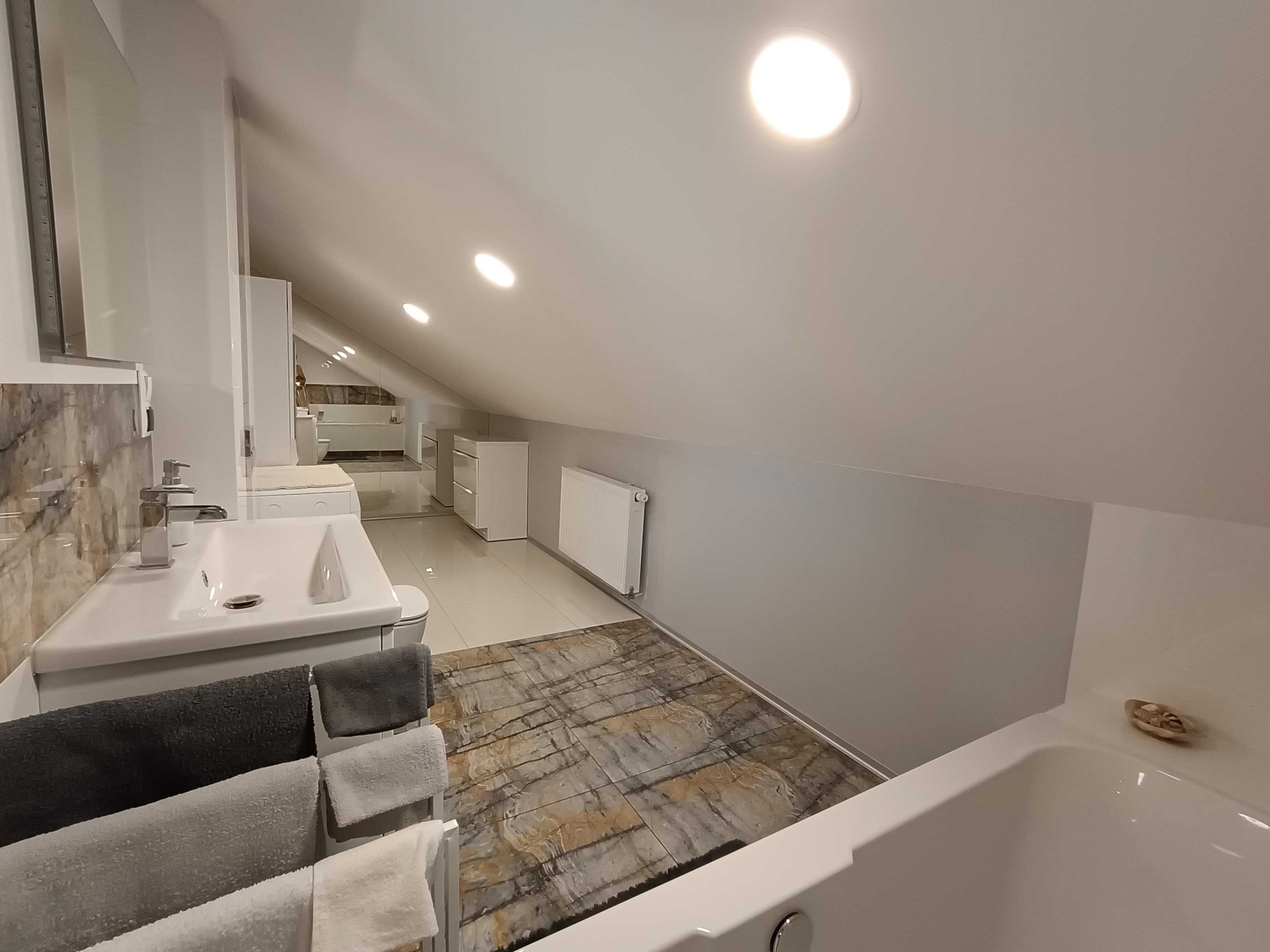 Ok.Kopalni Srebra/Rezerwatu Segiet - apartament z tarasem  1- 6 osób