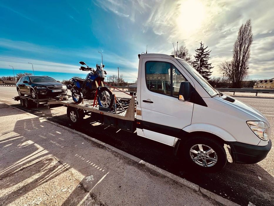 евакуатор/доставка авто з України в Європу/автовоз/лавета/доставка/