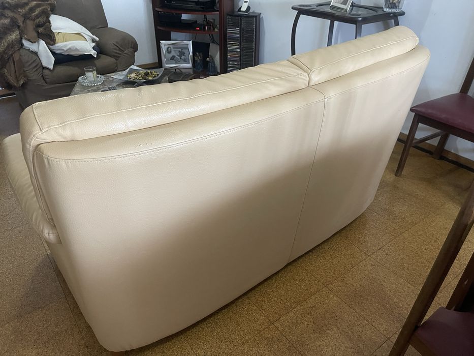 Sofa dois lugares