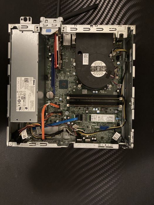 Dell OptiPlex 7050 i7-7700 RAM 16GB M.2 NVME 256GB WIRELESS ADAPTER
