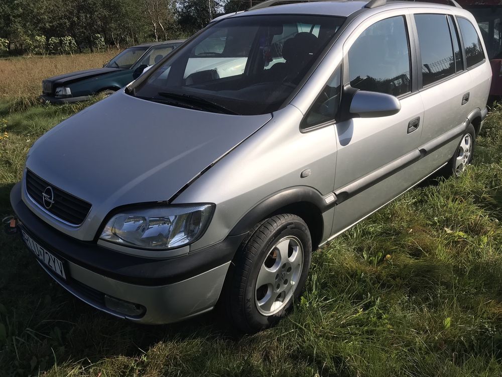 INNE Czesci • Zderzak przod Opel Zafira A Z147 Z151
