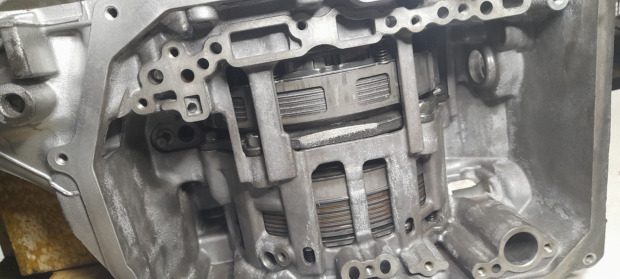 Caixa automática reconstruinda, mecatrónica