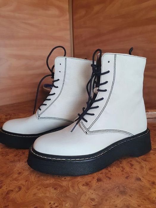 Шкіряні черевики ботинки Zara