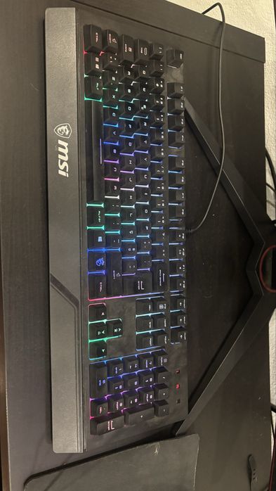 Computador msi (com acessorios)