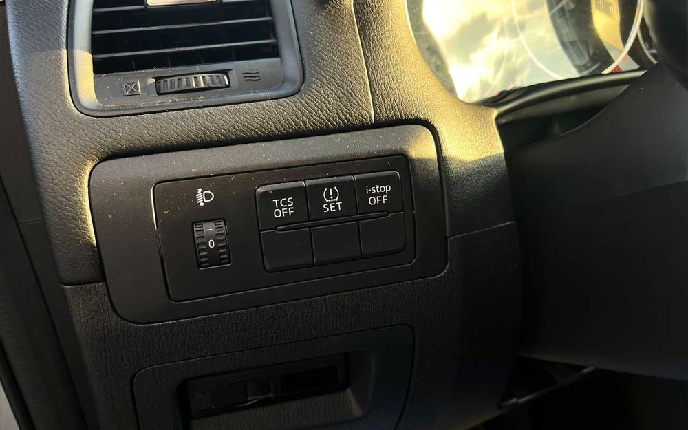 Mazda CX-5 2012 року