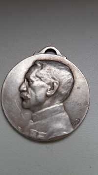 Medal srebro-posrebrzany August Maillard  antyk.