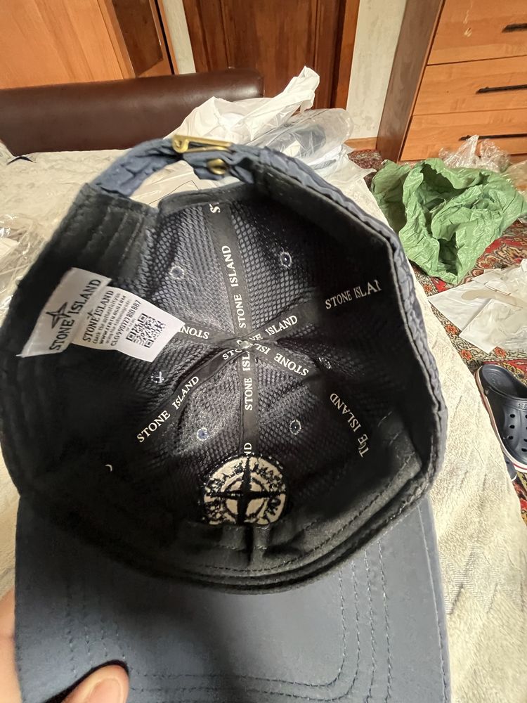 Продам кепку Stone island