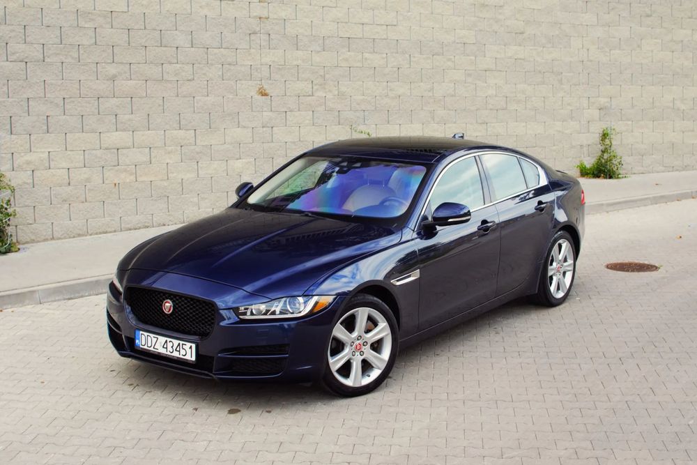 Jaguar XE 250KM AWD 2018 – Bogata Wersja, Stan Idealny