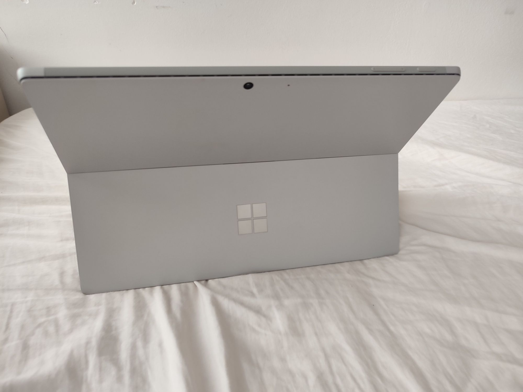 Surface 7 como novo