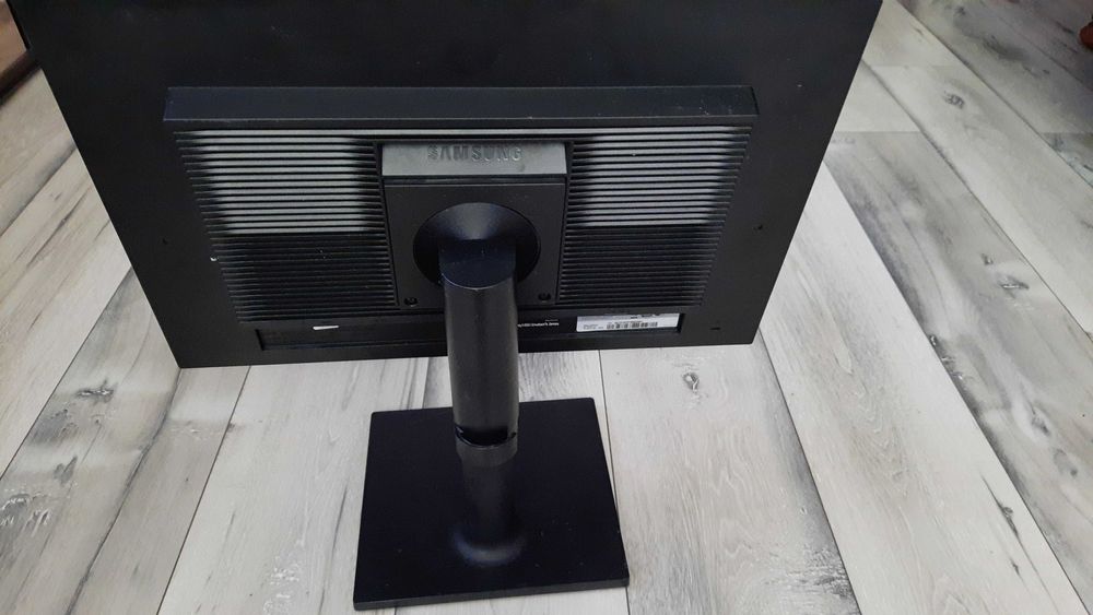 Monitor samsung 22 cale