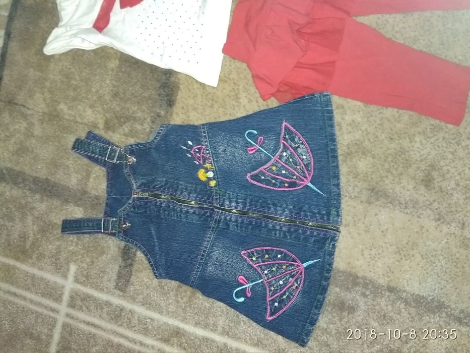 Пакет одягу(костюм,сарафан,шапка, жилетка,кофта,гольф,лосіни)