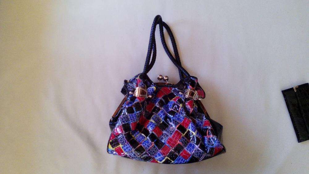 Carteira / Mala de mão Nova