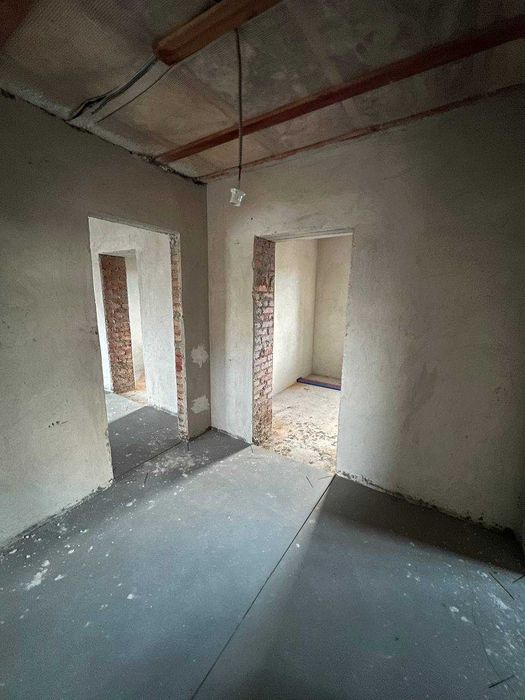 Будинок / 212м2 / біля озера / Чистовий ремонт / Без комісії