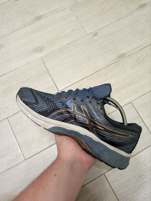 Мужские кроссовки Asics gt-2000