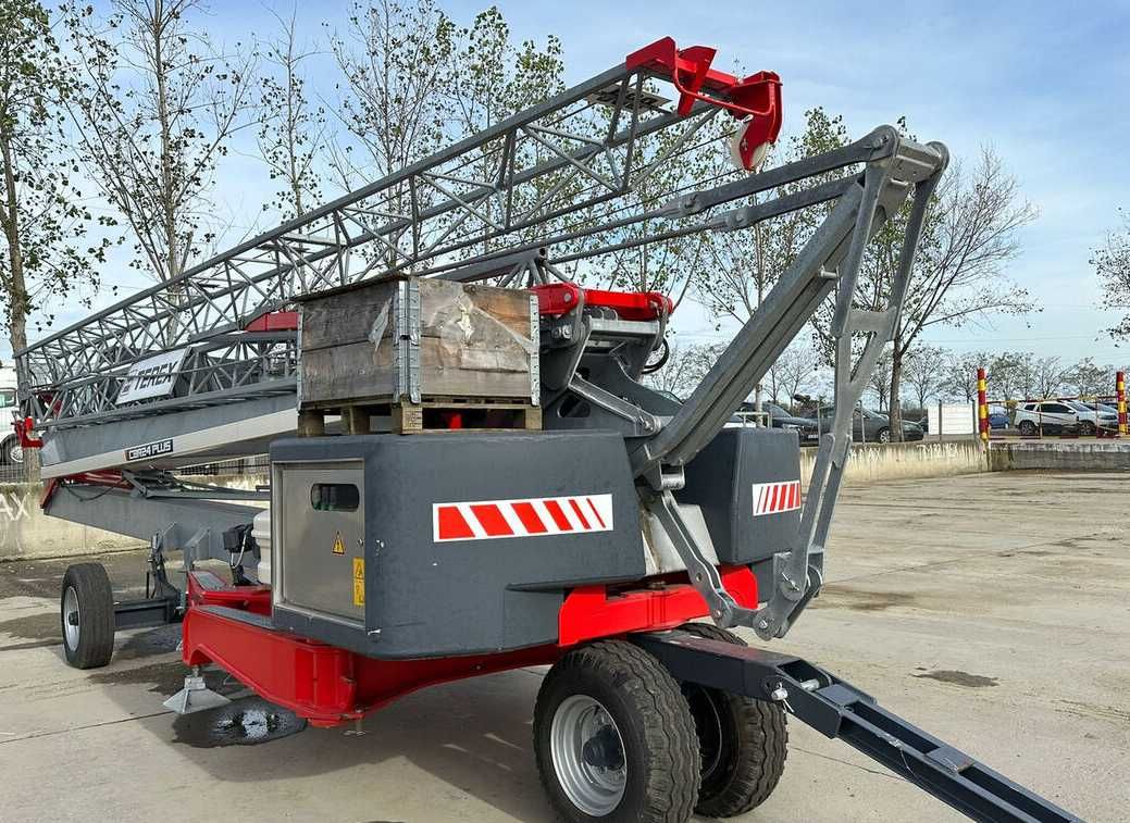 Dźwig ciesielki budowlany żuraw szybkiego montażu Terex CBR 24 PLUS