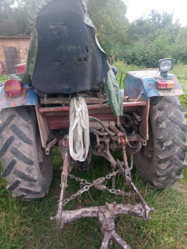 Продам трактор СРОЧНО