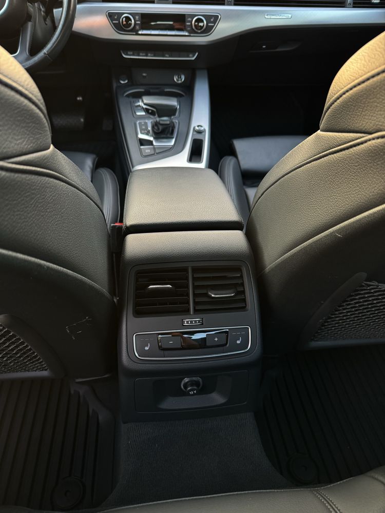 Audi a4 b9 2028 Quattro  •  S-line
