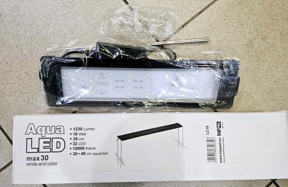 Lampa AquaLED Max color 10W/30cm Happet