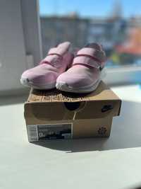 Кросівки дитячі Nike для дівчинки