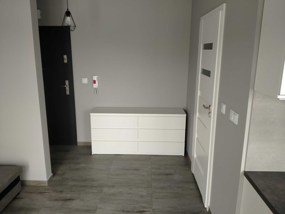 Wynajmę kawalerkę na ulicy KWIATOWEJ