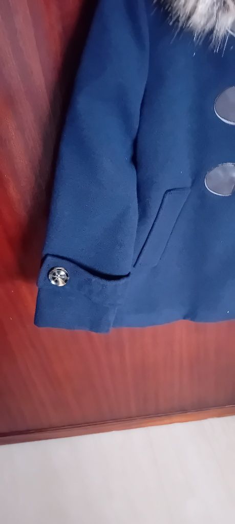 Vendo casaco com gorro