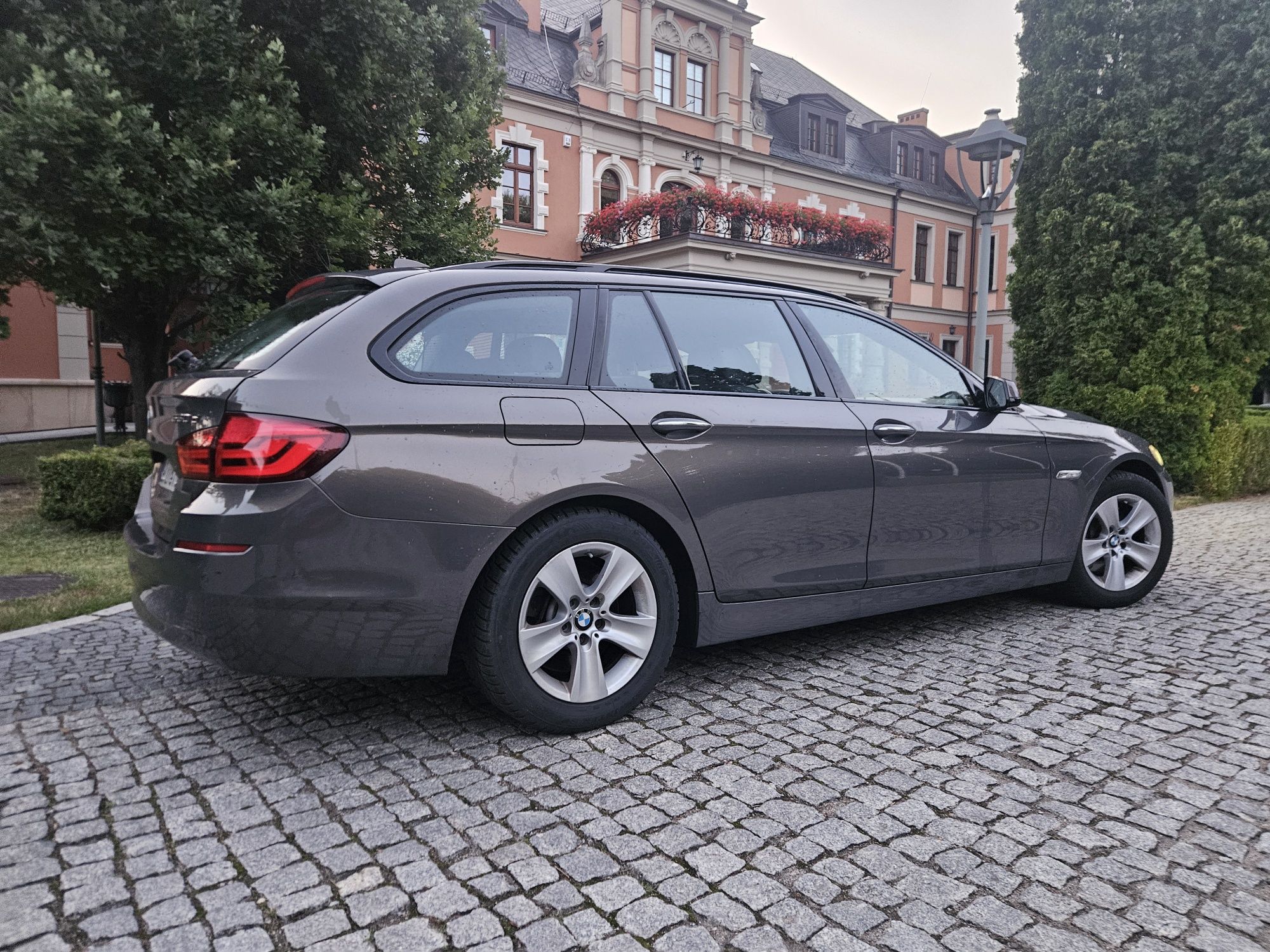 Bmw F11 530D seria 5 Automat Xenony Dociąg 3.0d head UP Skóra Niemcy