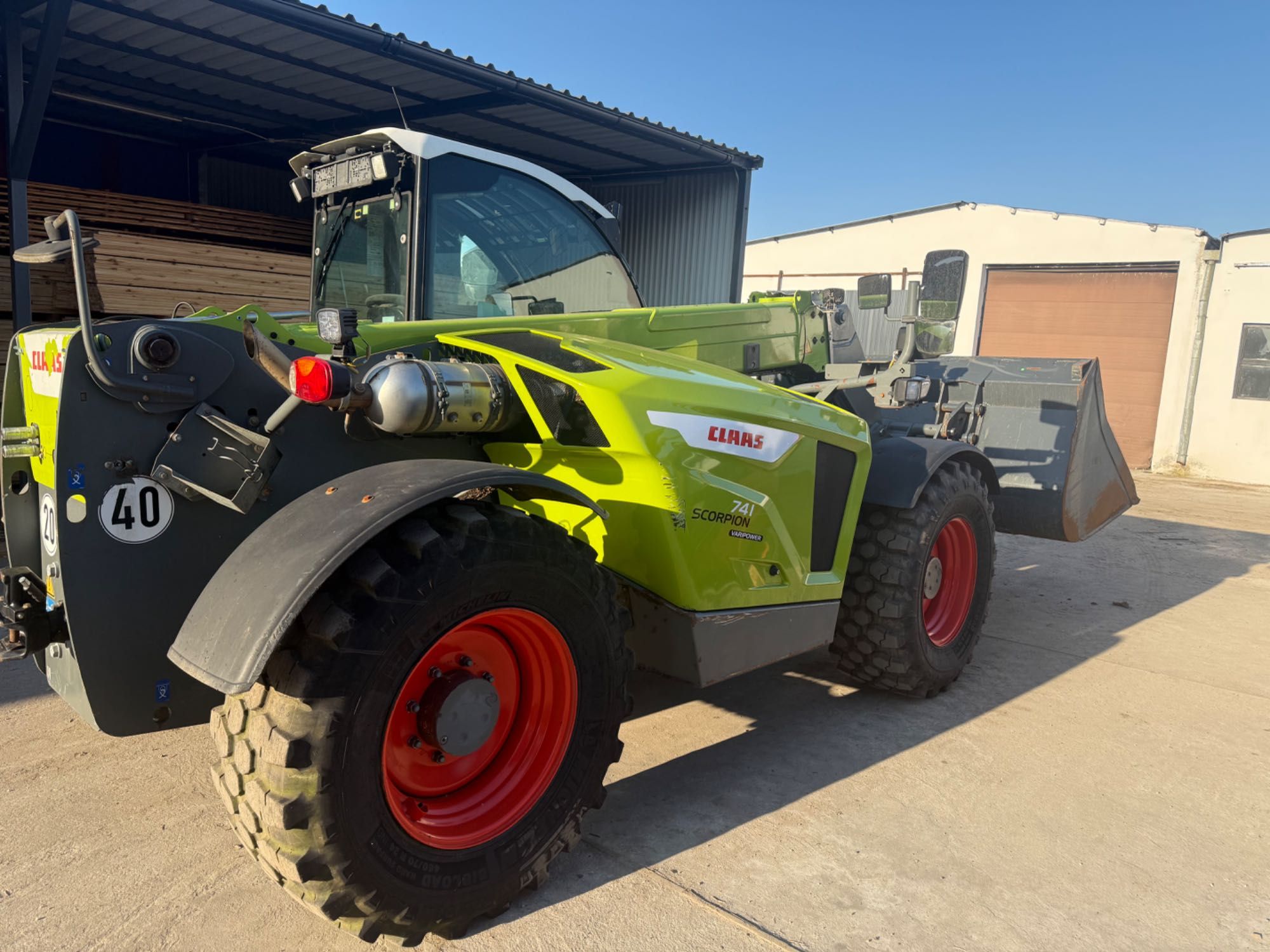 Ładowarka teleskopowa Claas Scorpion 741