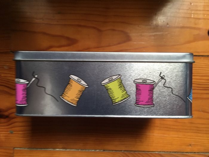 Caixa de costura nova