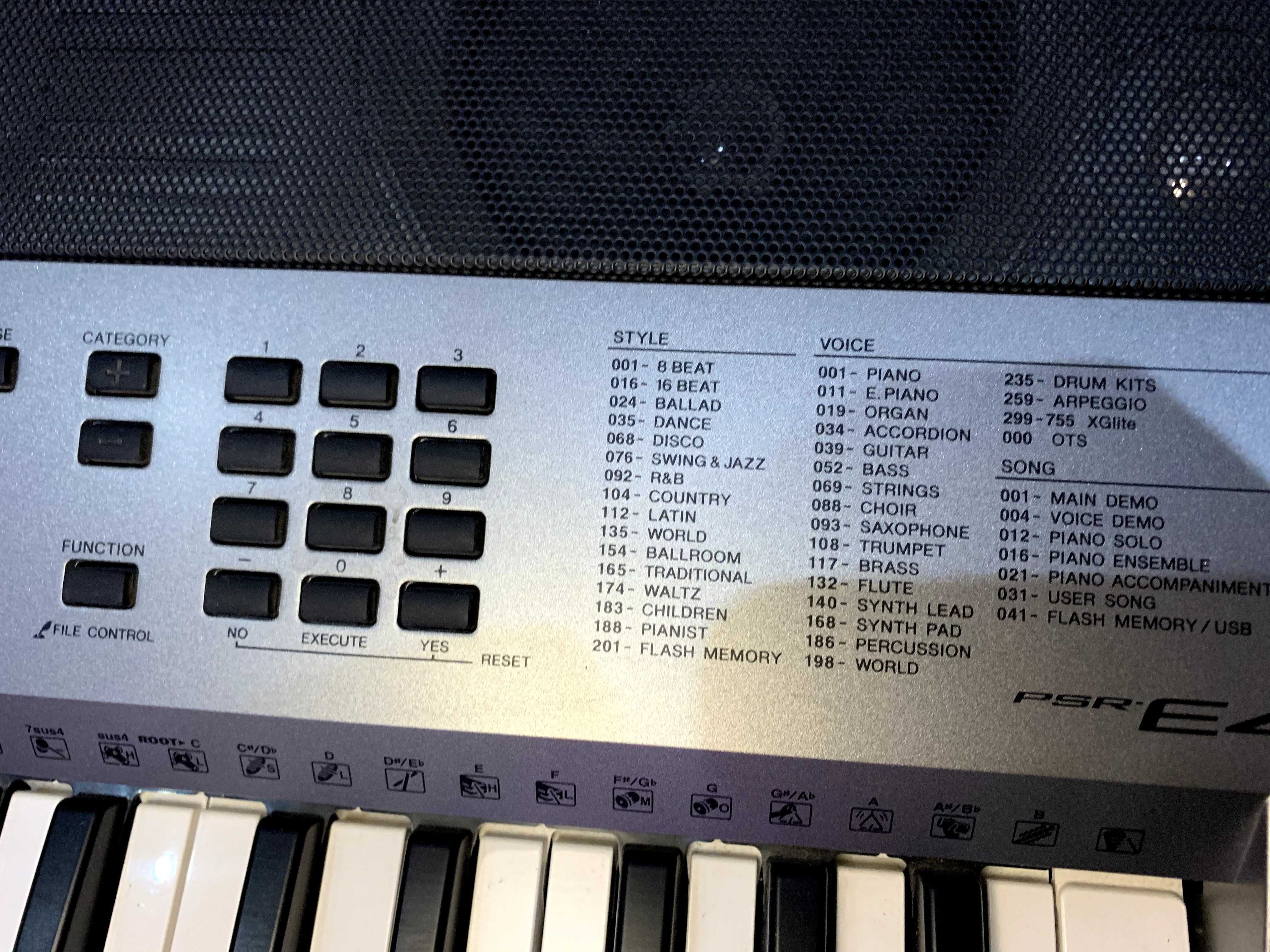 YAMAHA PSR E443 - синтезатор з вражаючим функціоналом