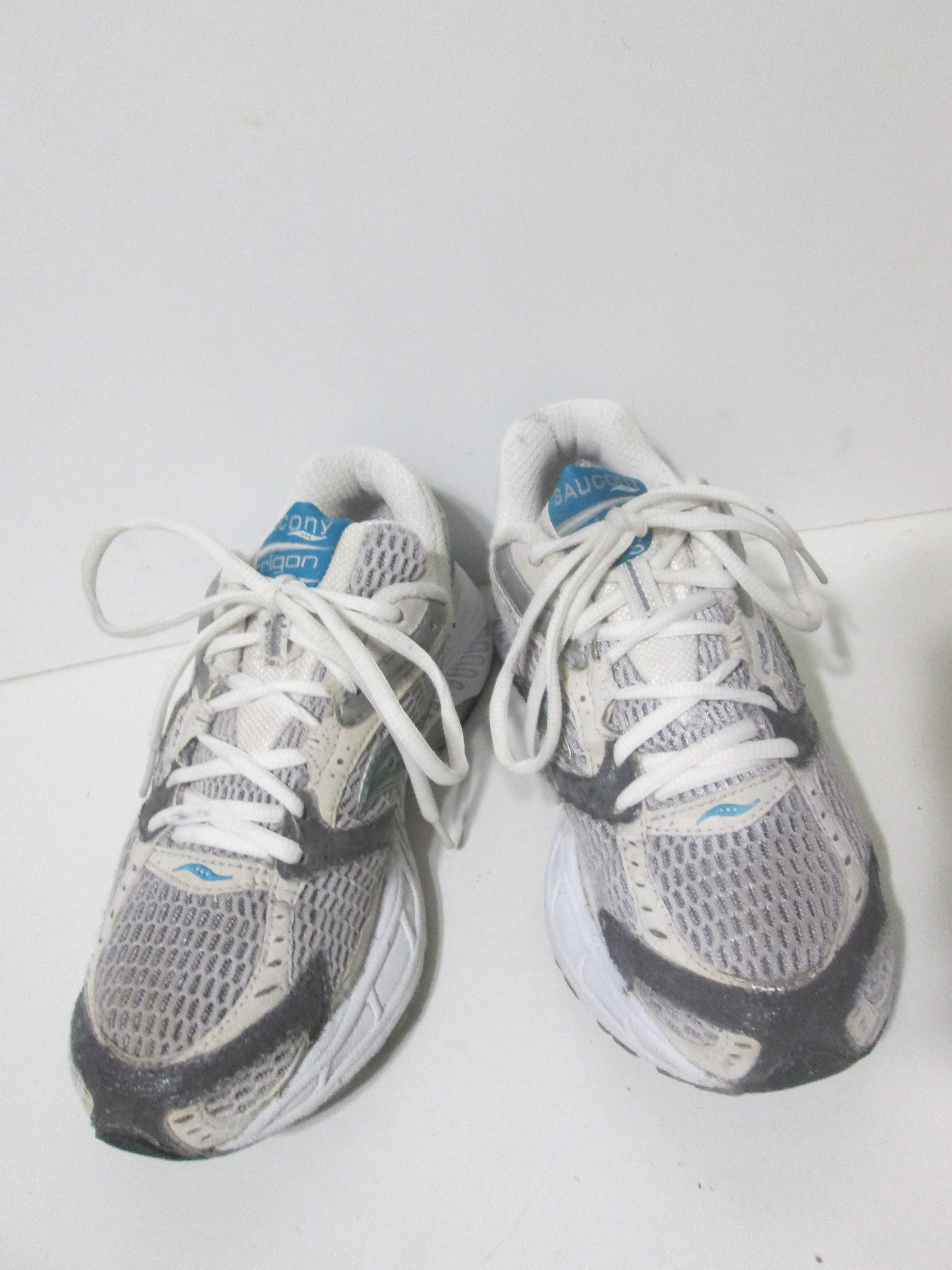 Кроссовки женские Saucony 38 размер