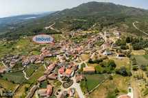 Moradia T4 para recuperar em Quintã, Vreia de Jales - Vila Real