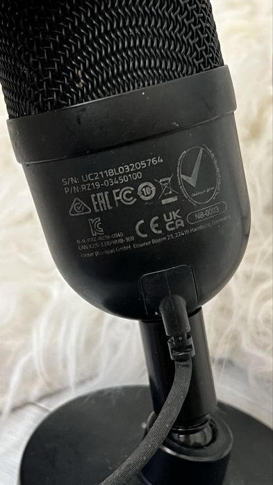 Мікрофон Razer seiren mini компʼютерний