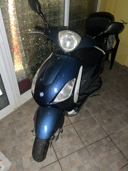 Mota piaggio fly 50cc 4T