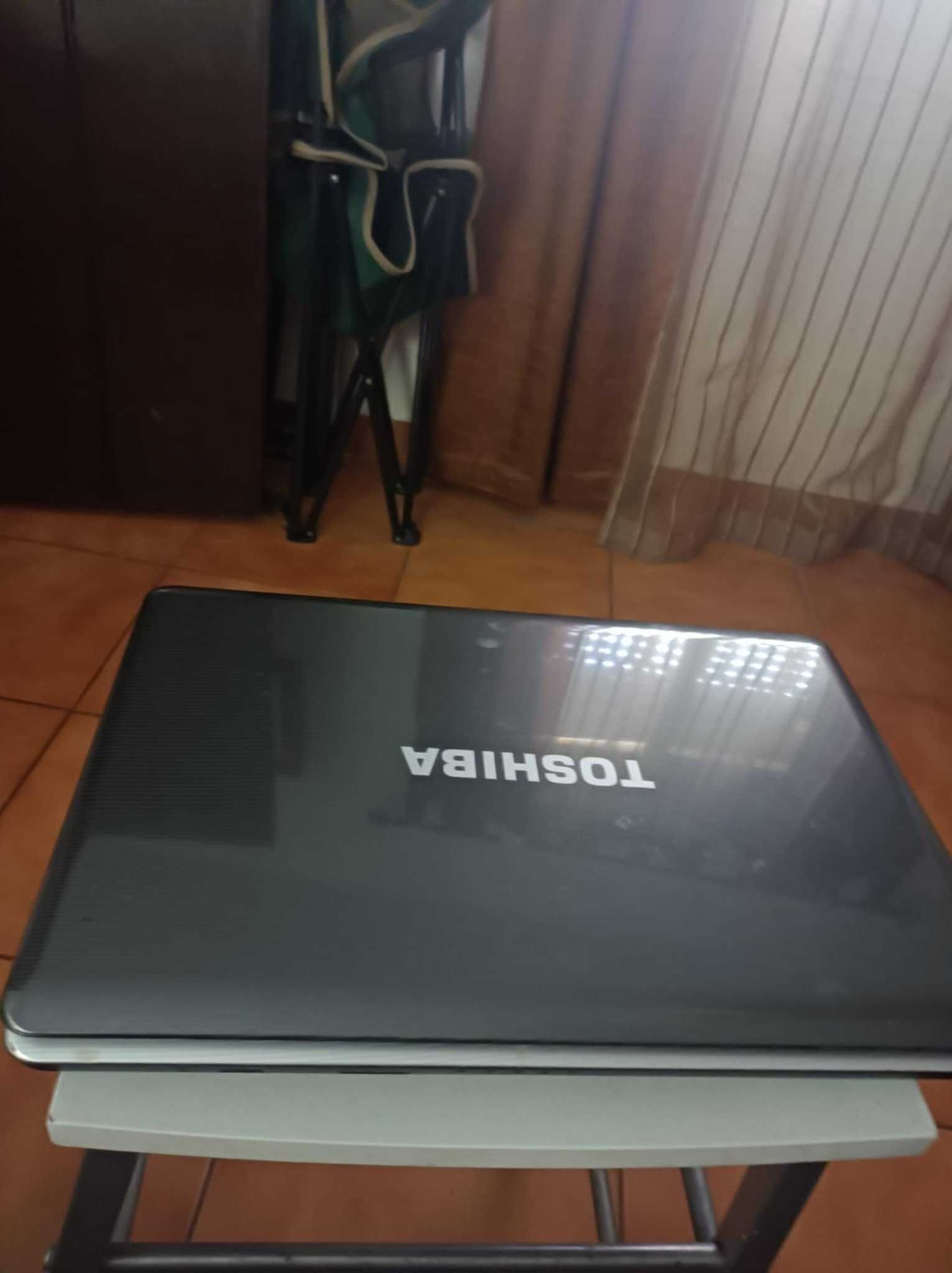 Computador Toshiba