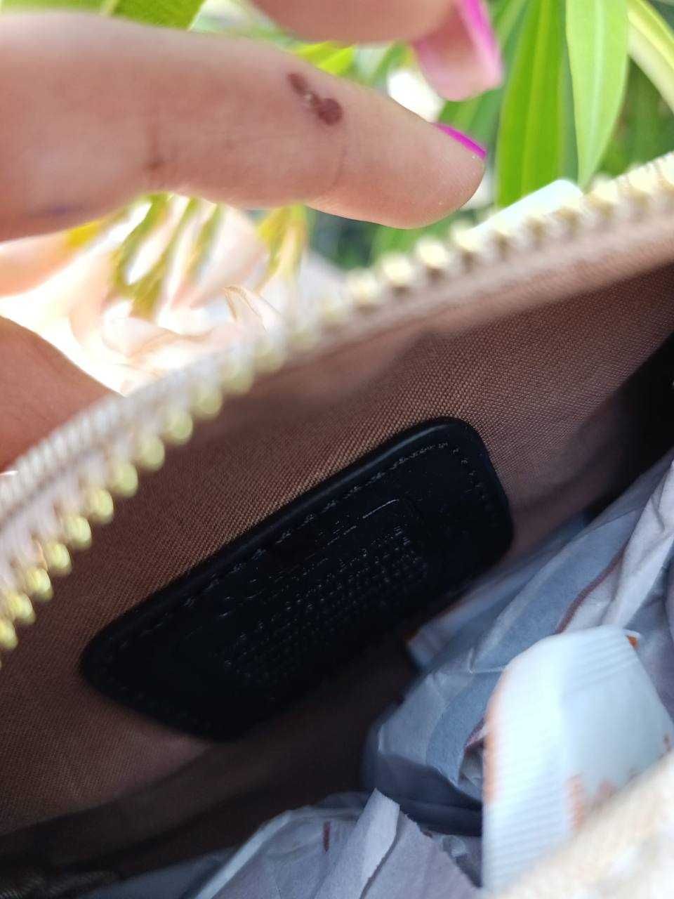 Vendo mala coach nova