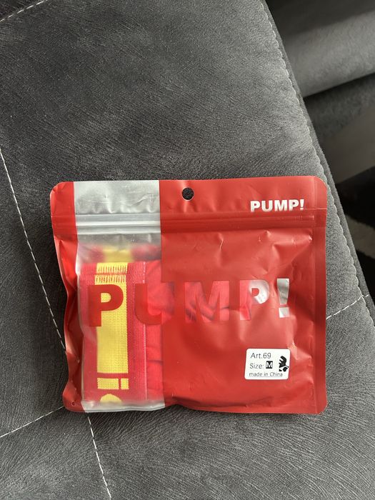 Slipy PUMP - rozmiar M NOWE