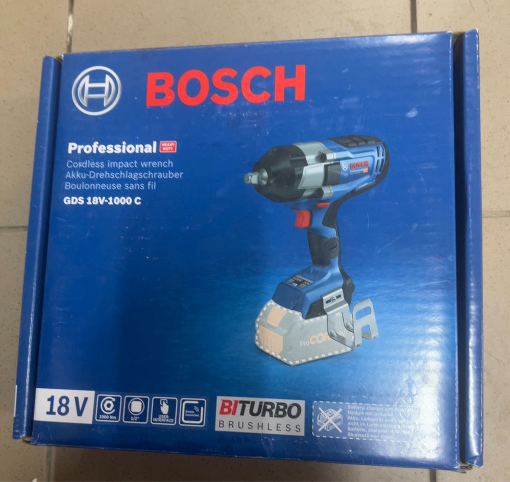 Акумуляторний гайковерт Bosch GDS 18V-1000 без АКБ та ЗП