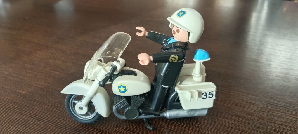 Motocykl policyjny