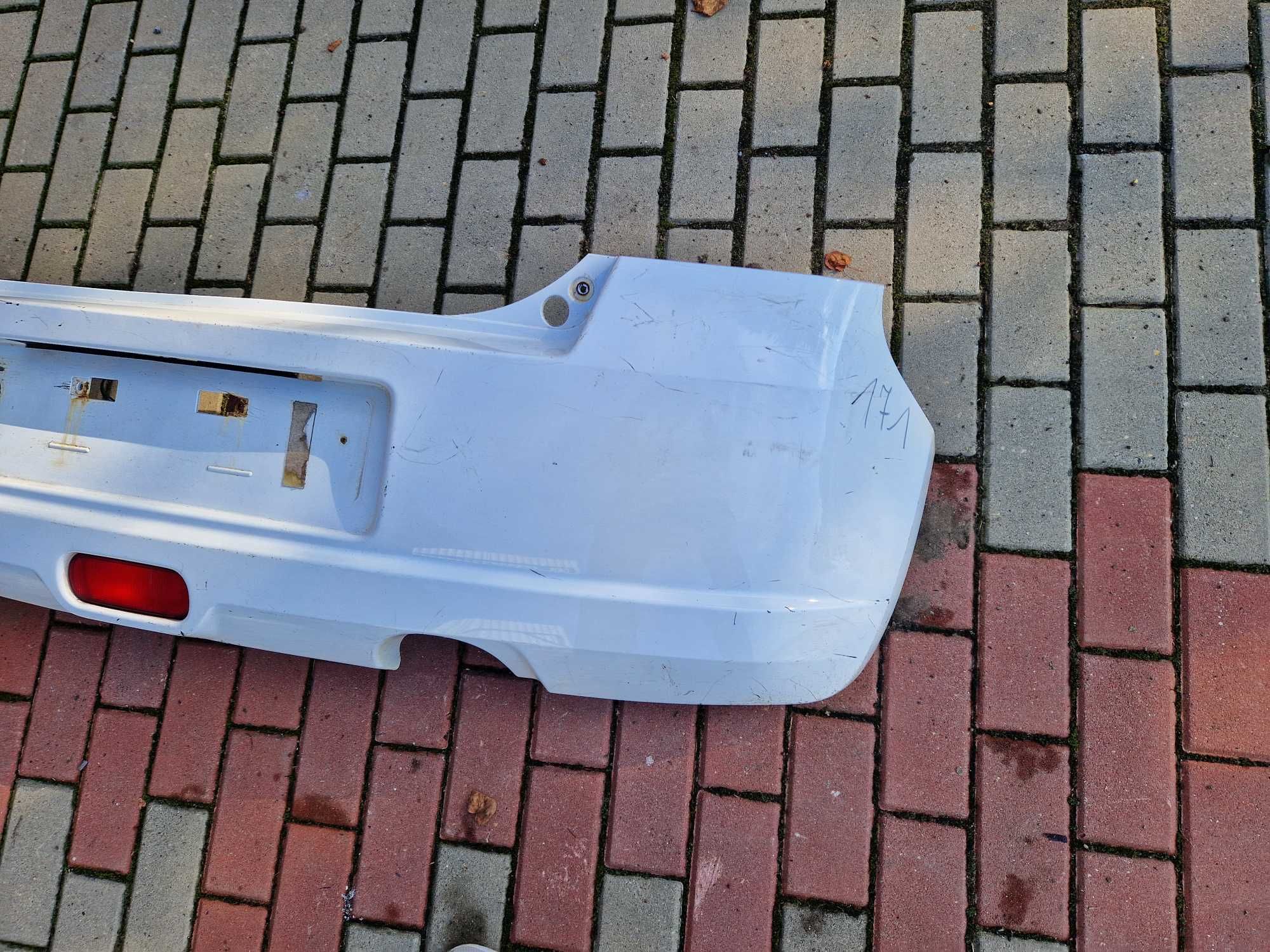 [171] Zderzak tylni Suzuki Swift MK6 05-10r.
