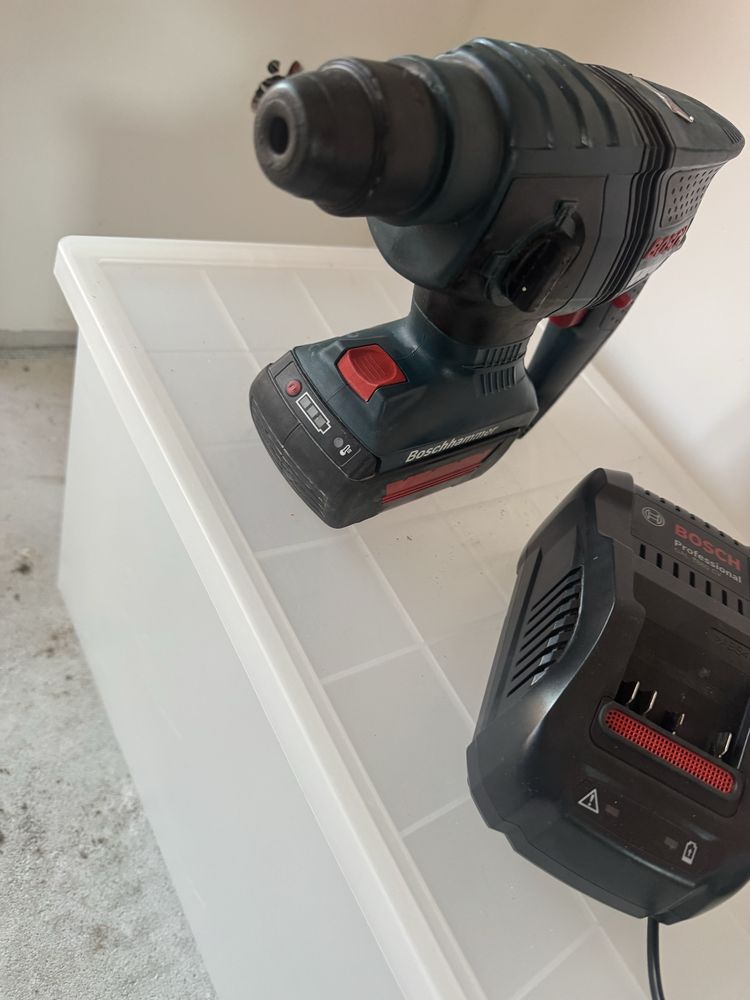 Wiertarka BOSCH GBH 36 V-LI