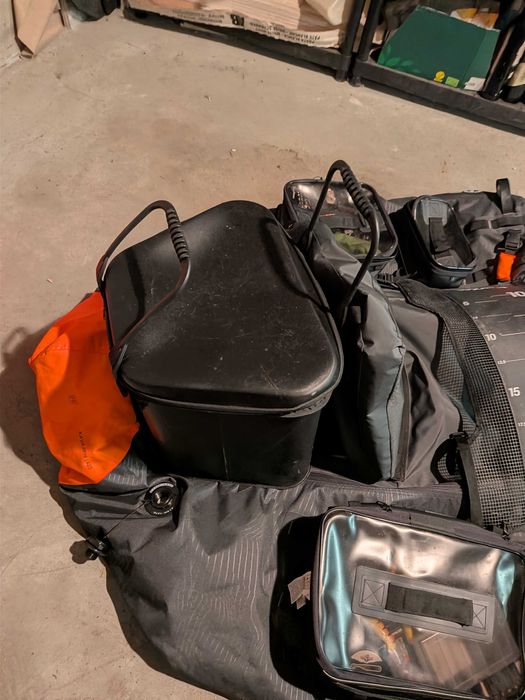 Pływadełko Belly Boat Caperlan Float Tube FLTB-5 V2 + akcesoria