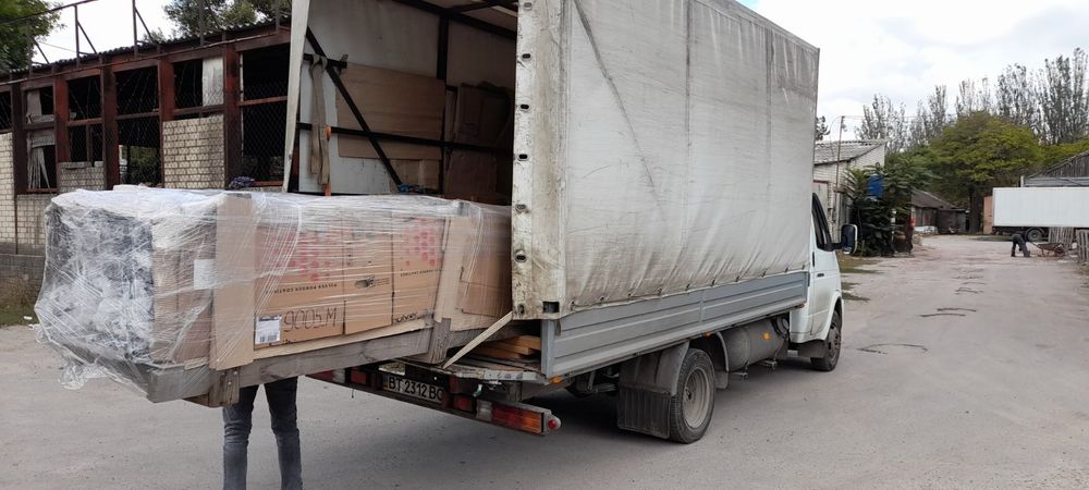 Грузоперевозки по Херсону УКРАИНЕ, грузчики