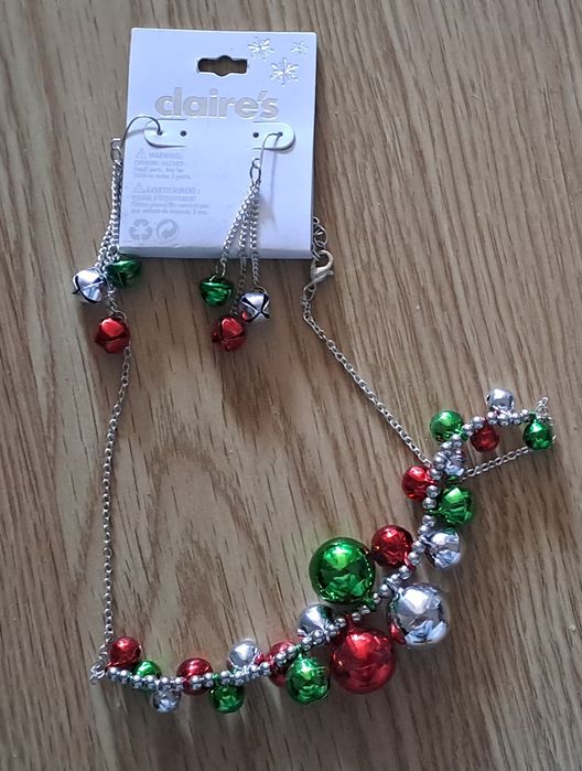 Conjunto Colar e brincos Clarie's - Novo