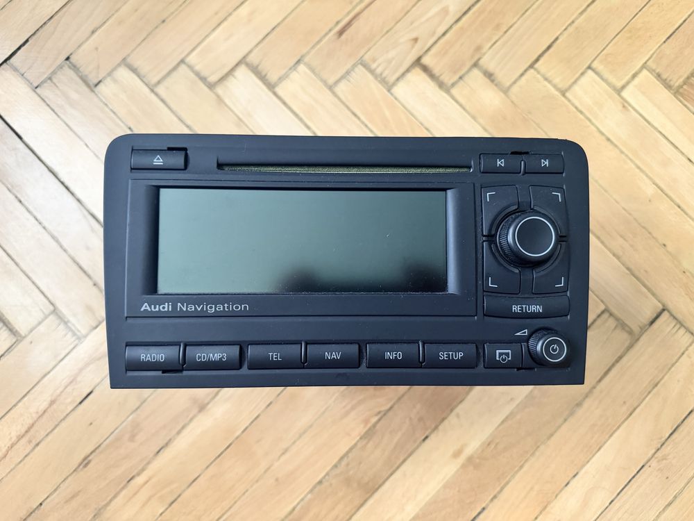 Radio Audi Navigation BNS z kodem 2DIN