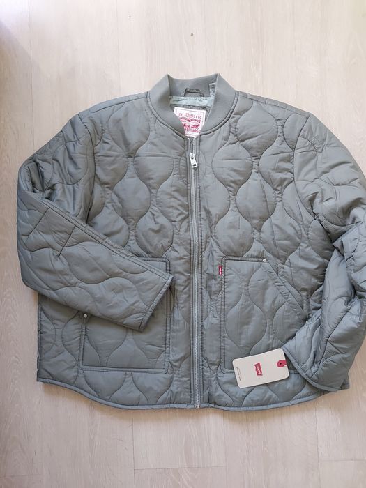 Levis xl  L нова куртка